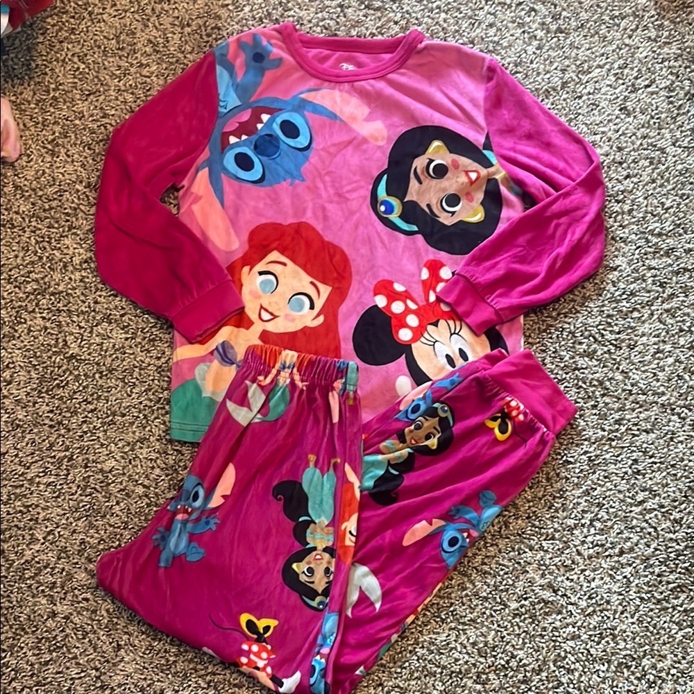 Disney 100 Character Pink Fleece Girl Pajama Set